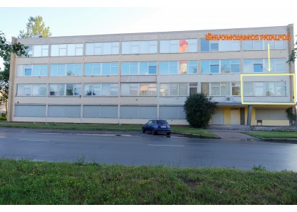 Išnuomojamos šviesios ir erdvios komercinės patalpos Metalo g., Naujininkuose